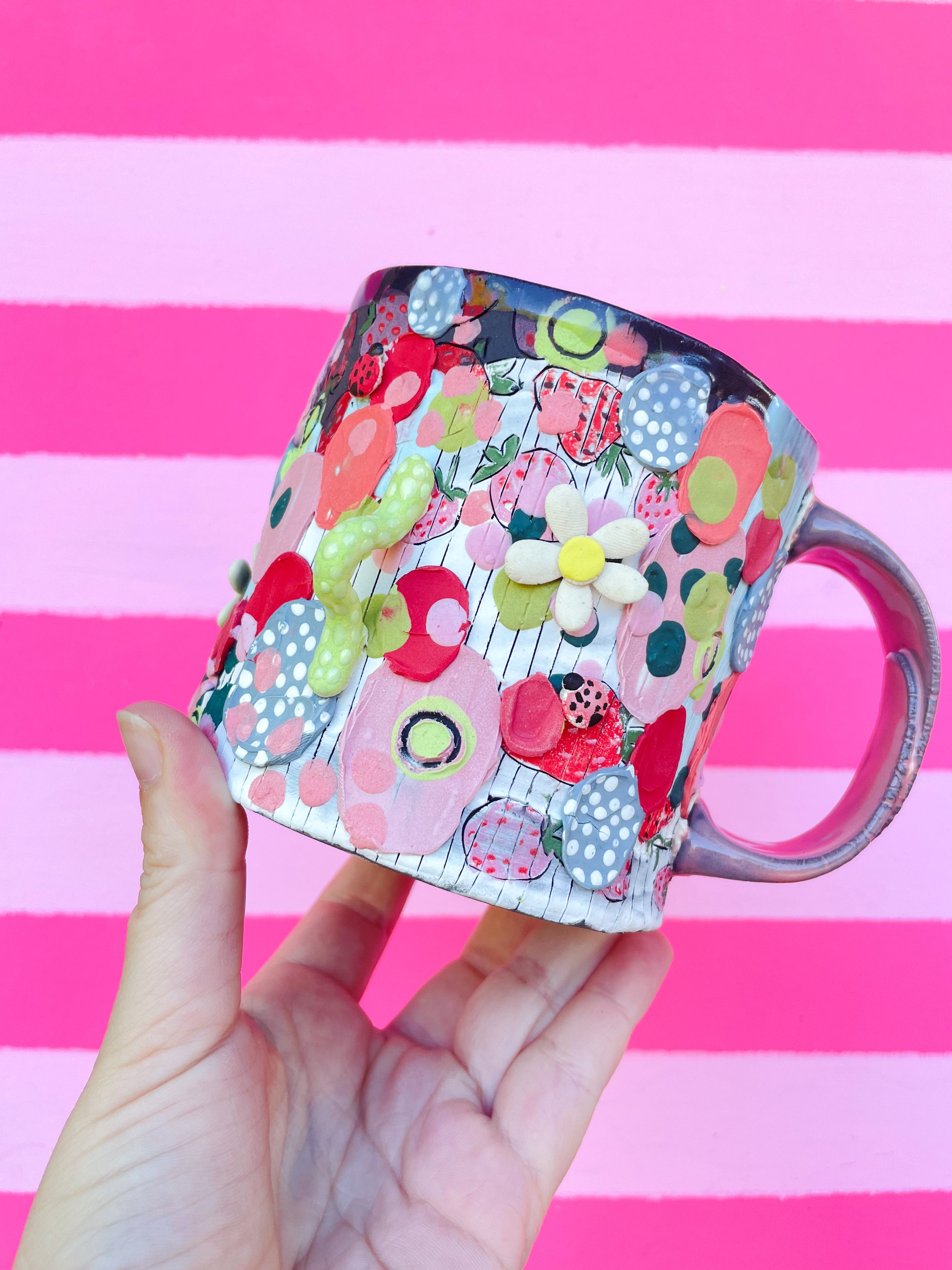 Strawberry Fields, 14/16oz Mug