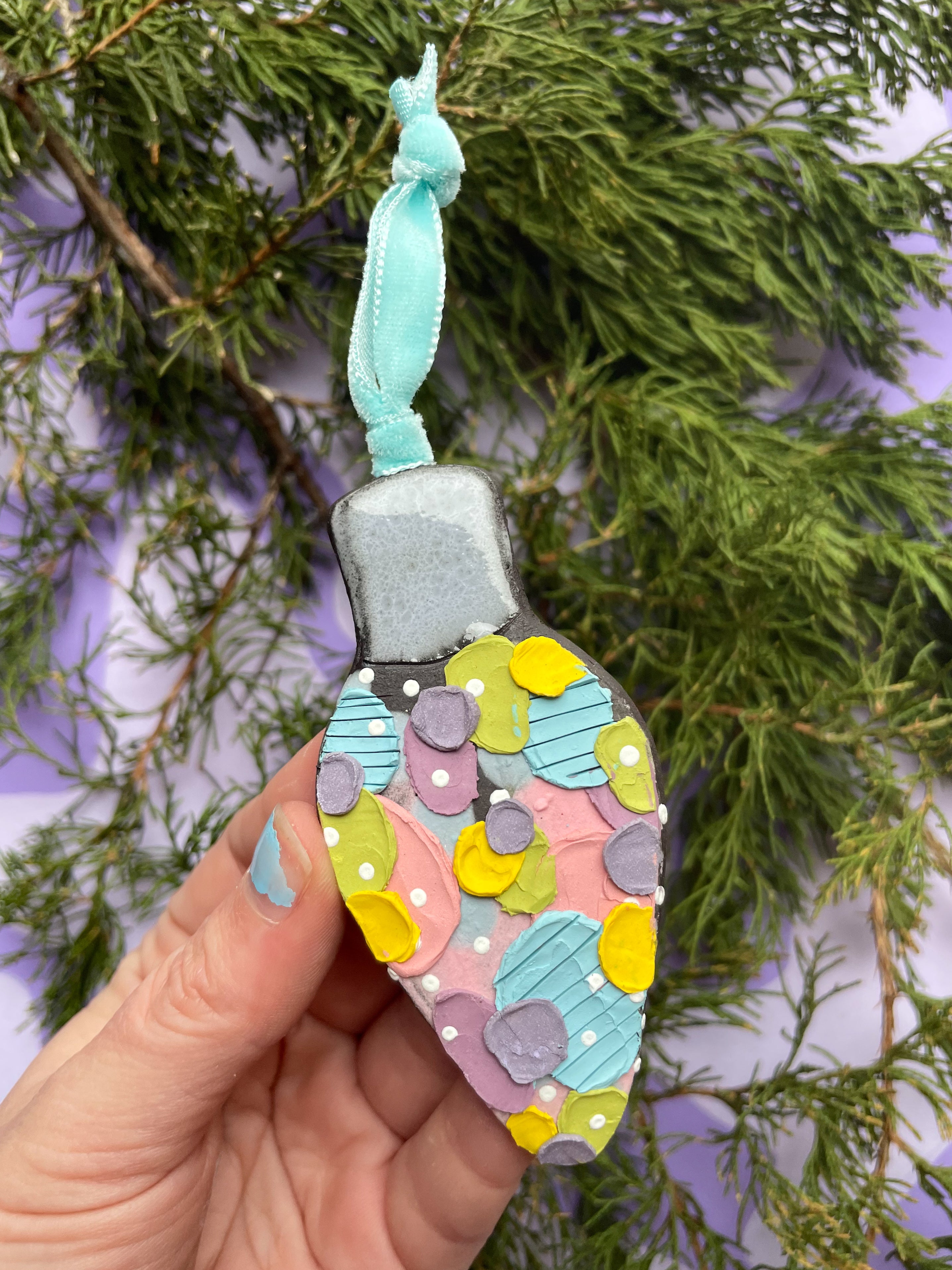 Ornament: Light Bulbs