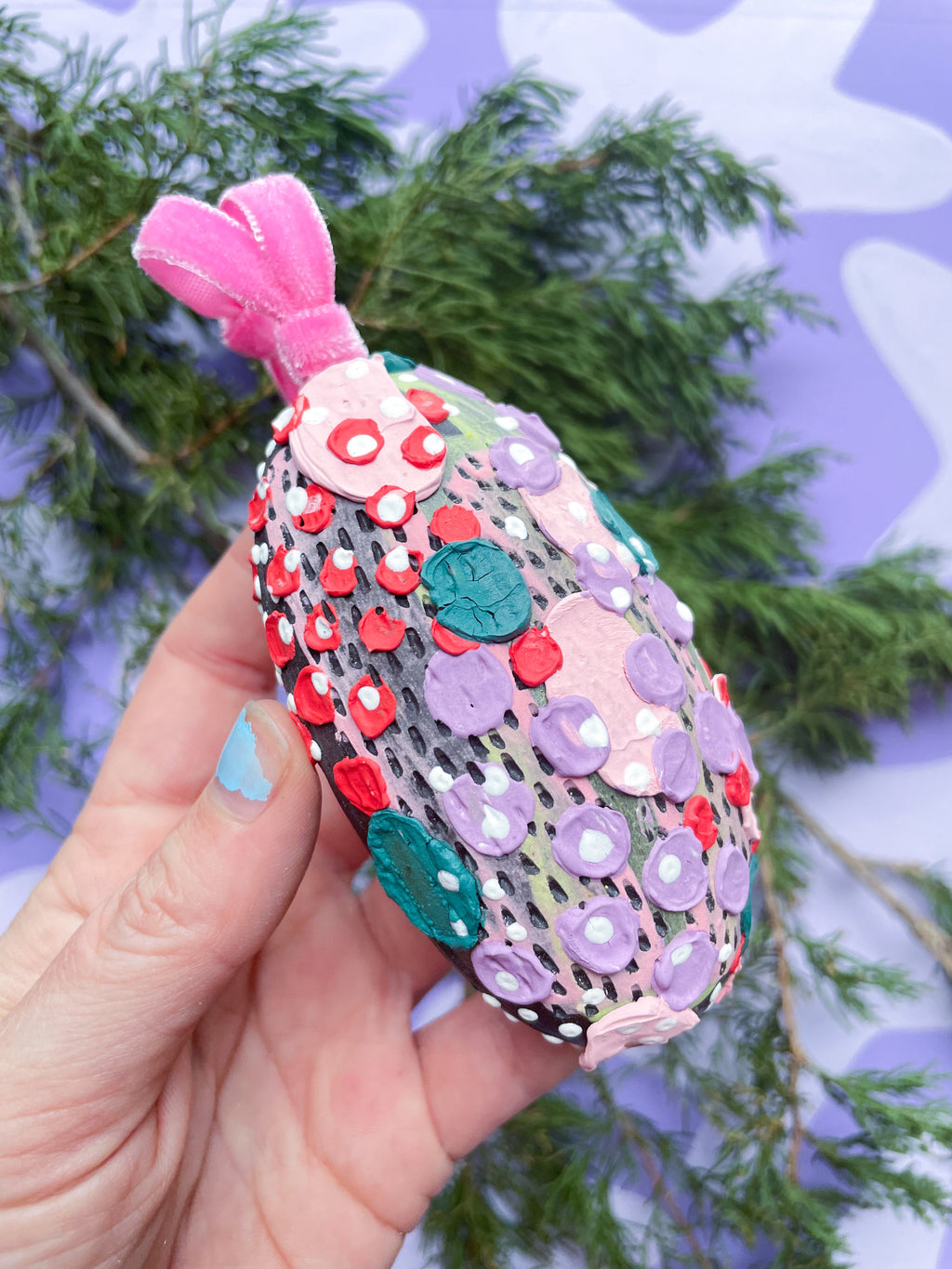 Ornament: Traditional Bulb (oval)