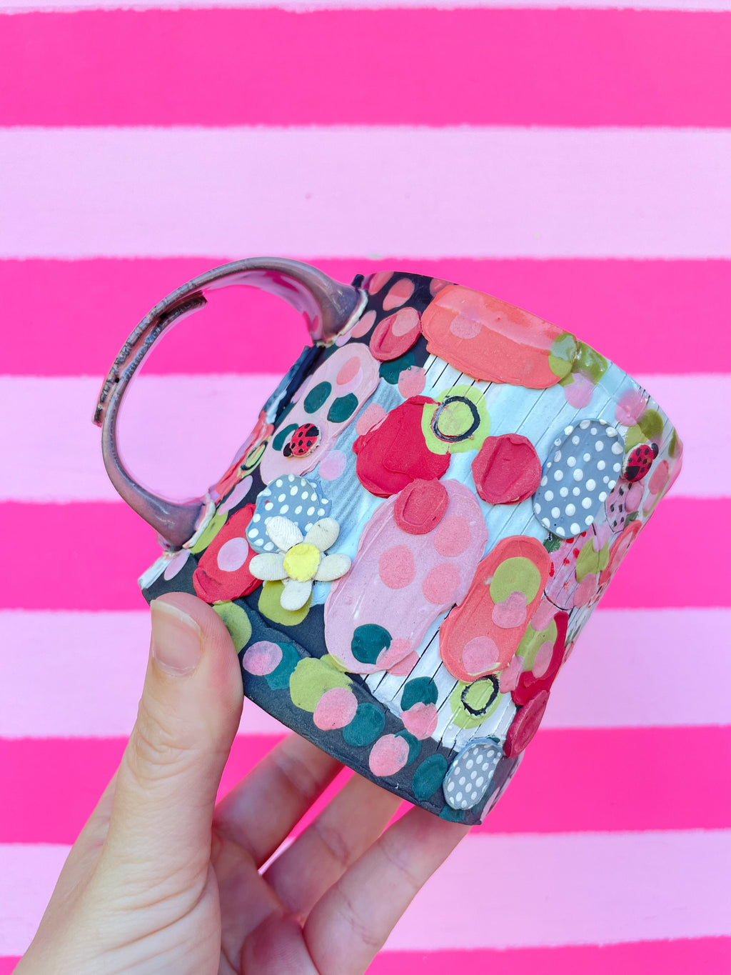 Strawberry Fields, 14/16oz Mug