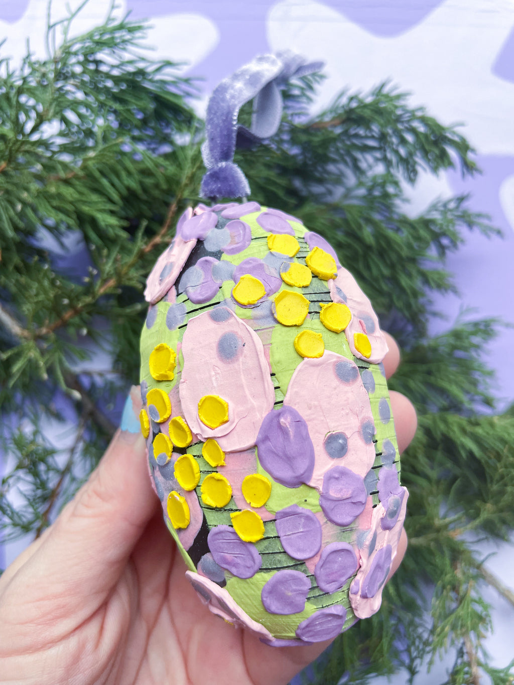 Ornament: Traditional Bulb (oval)