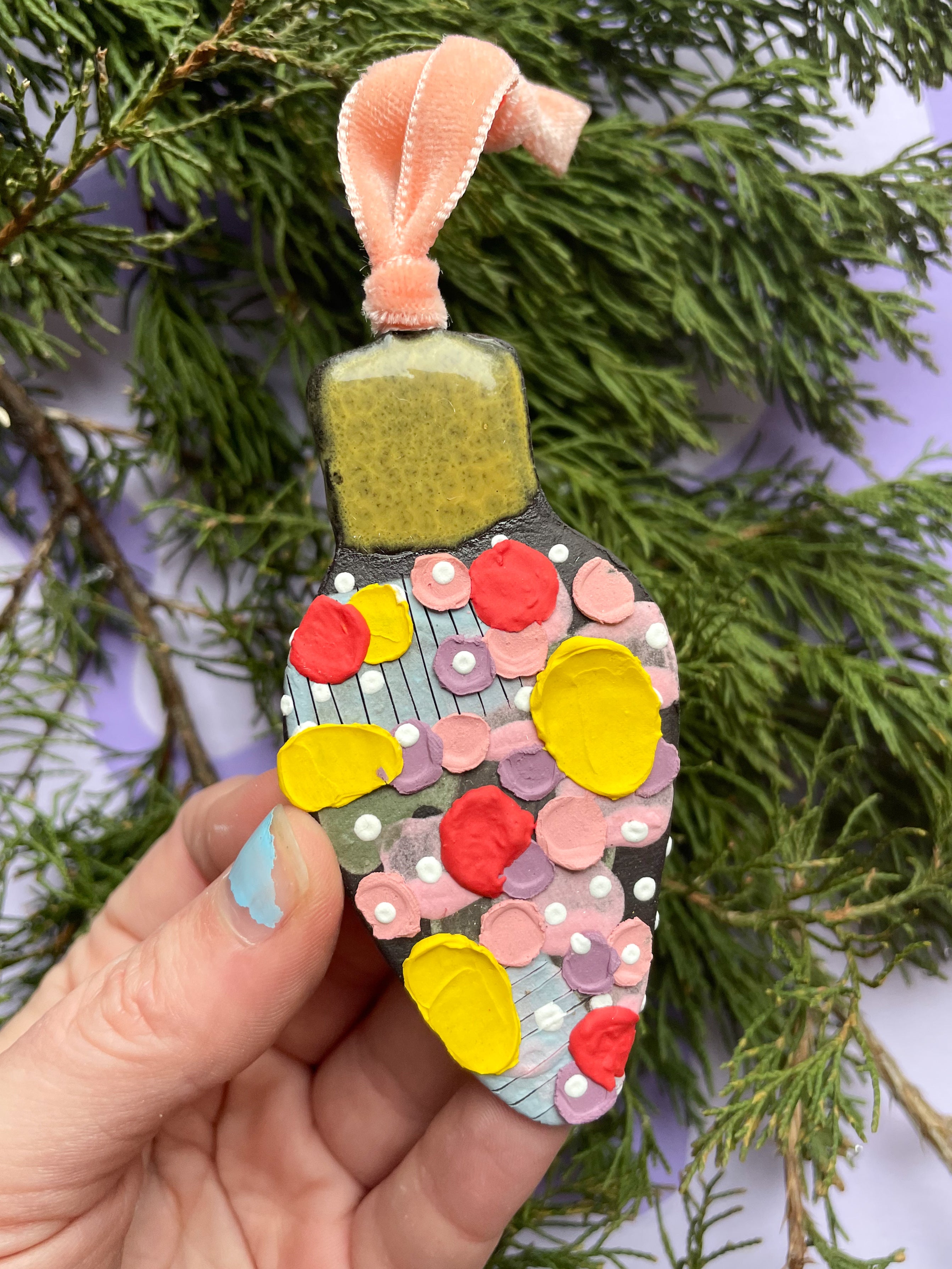 Ornament: Light Bulbs