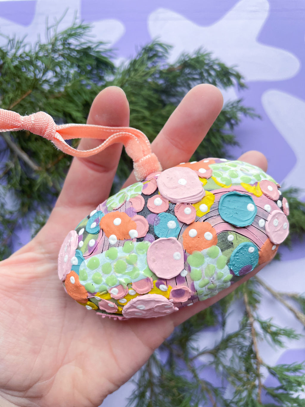 Ornament: Traditional Bulb (oval)